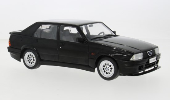 Alfa Romeo 75 Turbo Evoluzione 1987 Zwart - 1:18